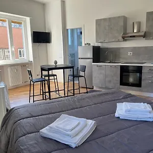 https://nice-and-comfy-apartment-central-area-of-milan.italymilanhotels.net
