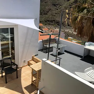 https://casillacalera.in-canary-islands.com