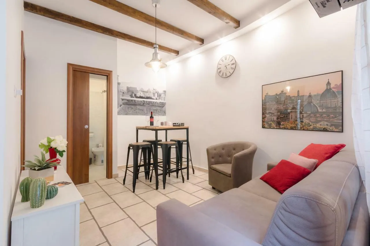 Leonina 75 Holidays Rome Apartment